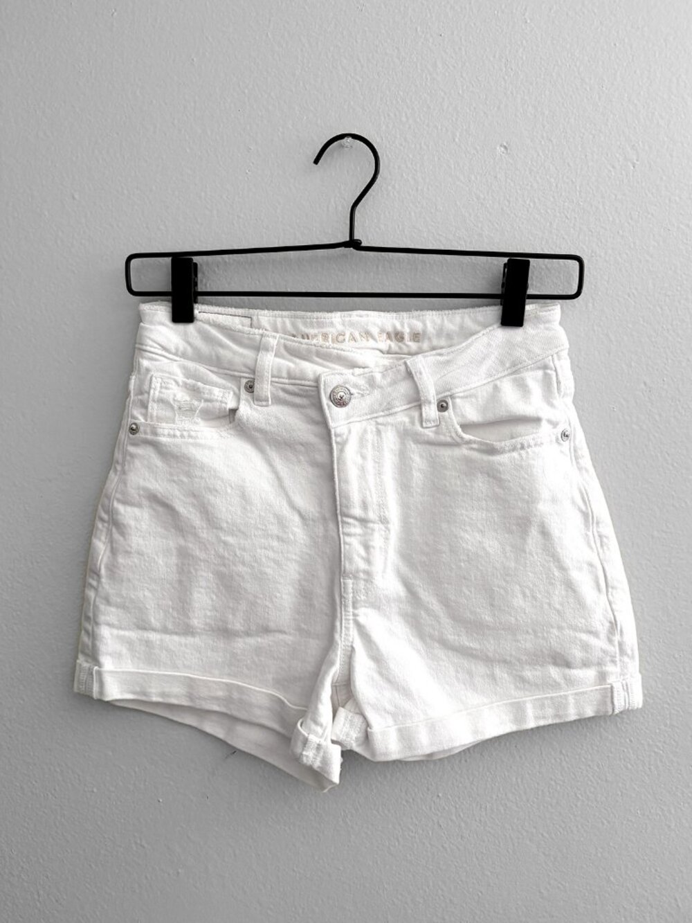 American Eagle Crossover Waist Denim Shorts | White Cotton | Cuffed Hem | Sz 2